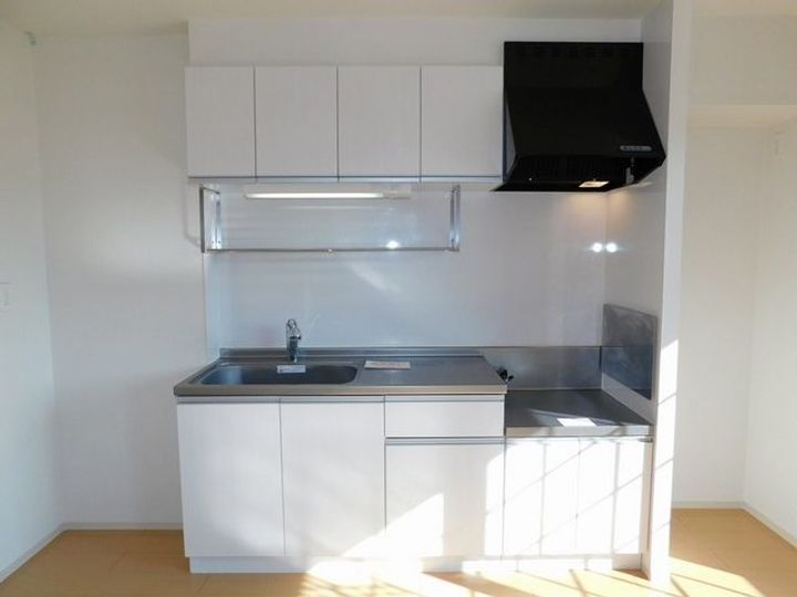 フェリーチェ・パルテンツァのキッチン