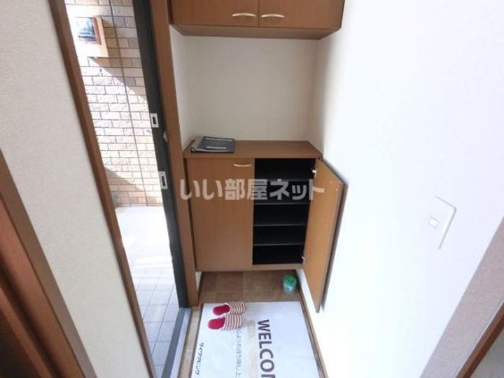 群馬県前橋市箱田町(アパート)の賃貸物件の玄関