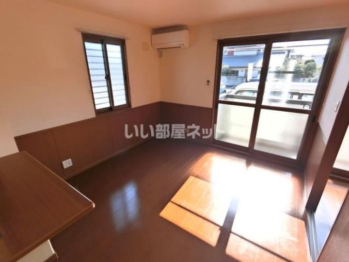 群馬県前橋市箱田町(アパート)の賃貸物件の居間