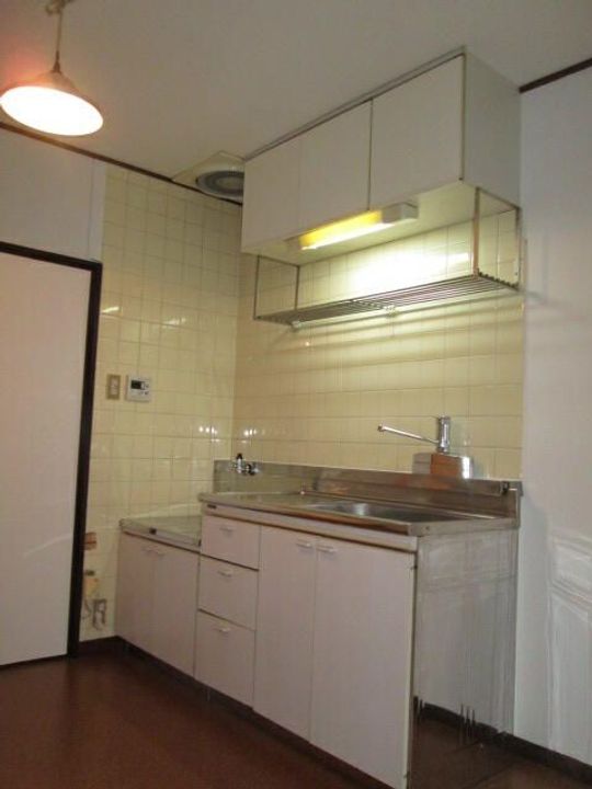 三栄マンションのキッチン