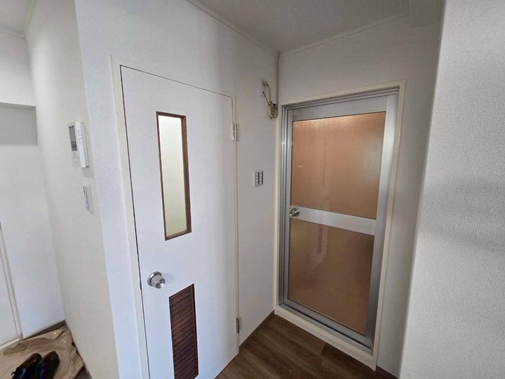 ハイムお茶の水3・4・5ビルの玄関