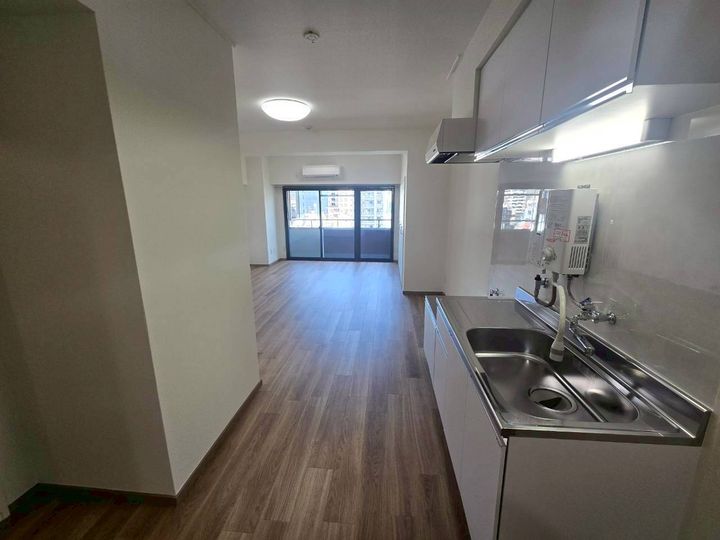 ハイムお茶の水3・4・5ビルの内装