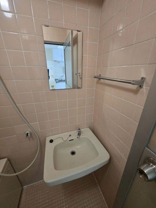 ハイムお茶の水3・4・5ビルの内装