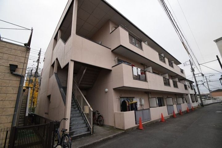 神奈川県厚木市下荻野(マンション)の賃貸物件の外観