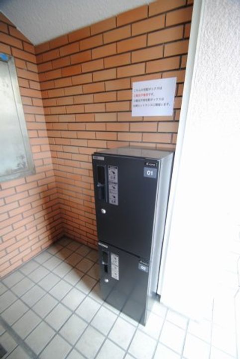 リーベルコートの玄関