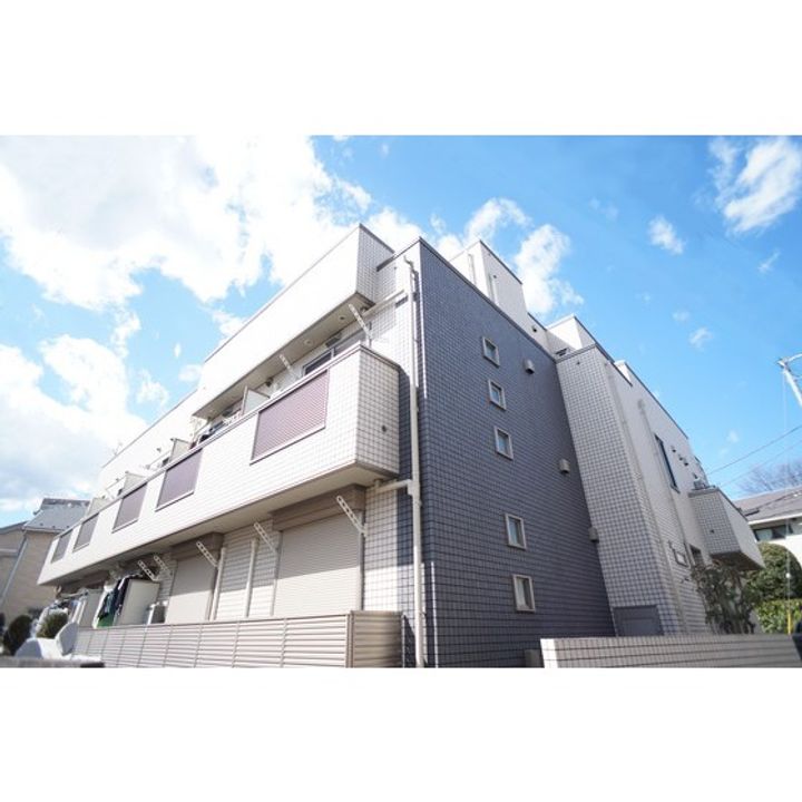 東京都世田谷区松原3(マンション)の賃貸物件の外観