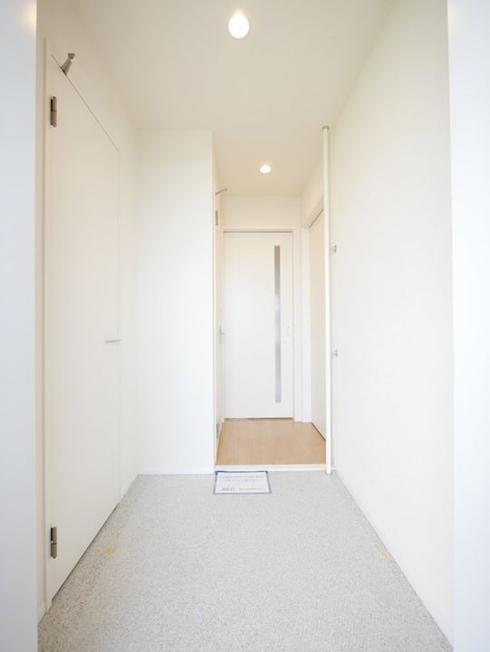 ラルジュIの玄関