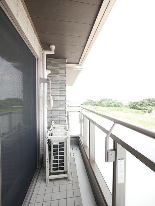 ラルジュIの内装