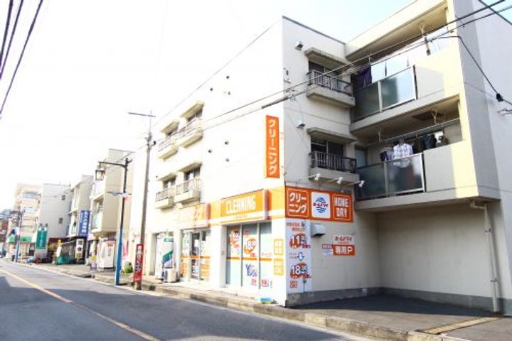 平和ハイツの周辺