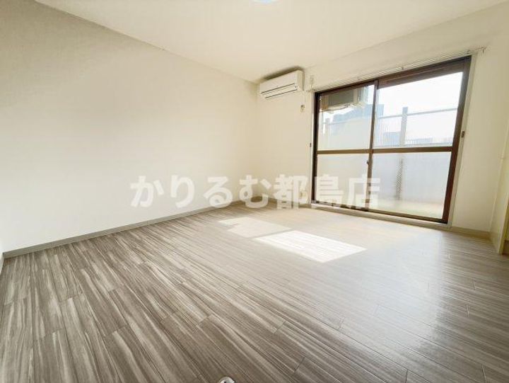 グレーシィ高殿の居間