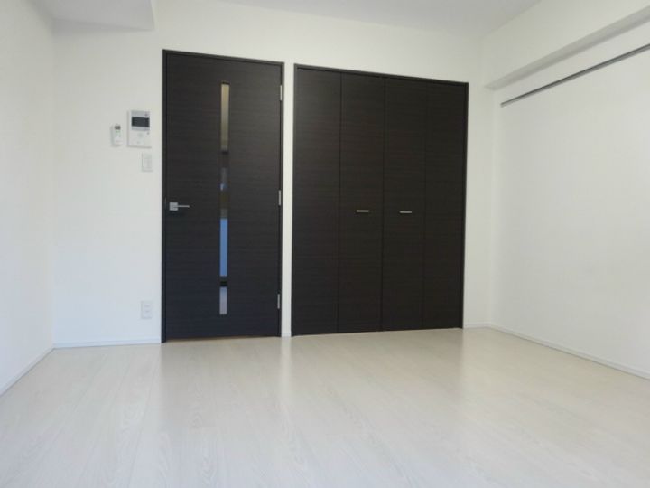 スカイコートパレス大島の内装