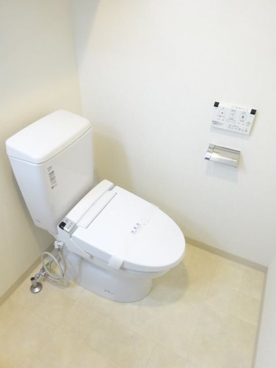 スカイコートパレス大島の内装