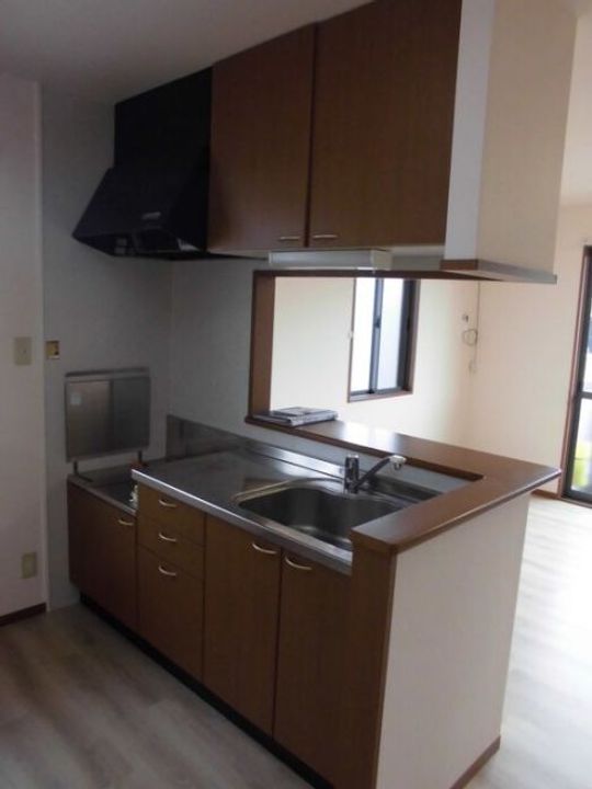 ソレアード Bのキッチン