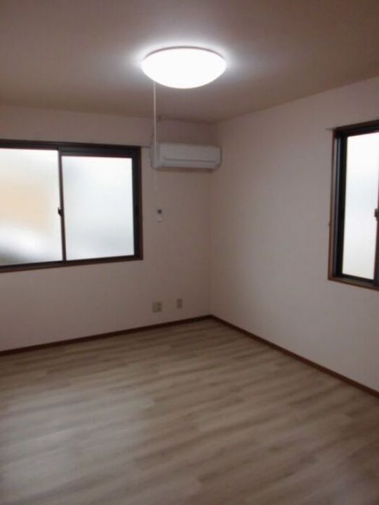 ソレアード Bの内装