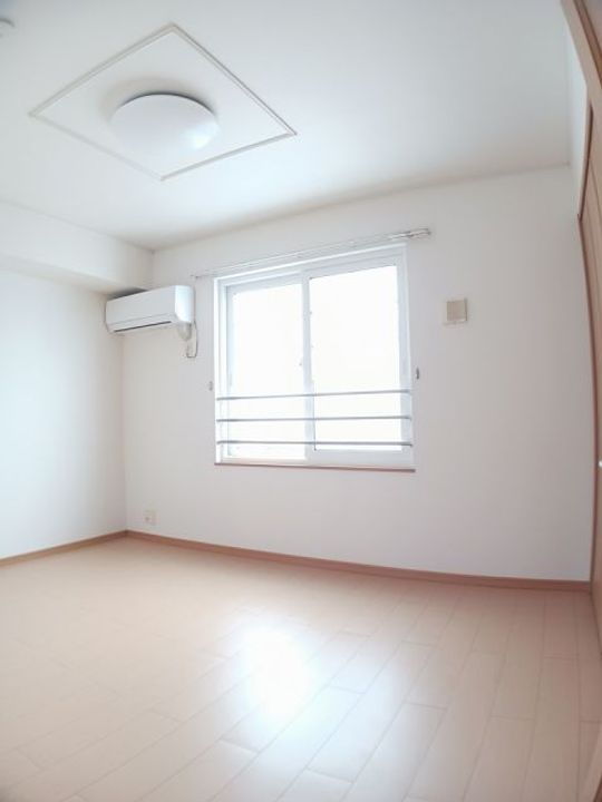 新潟県見附市学校町1(アパート)の賃貸物件の内装