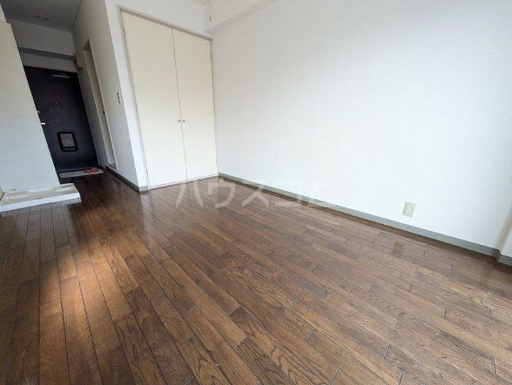 サンメゾン久米川の居間