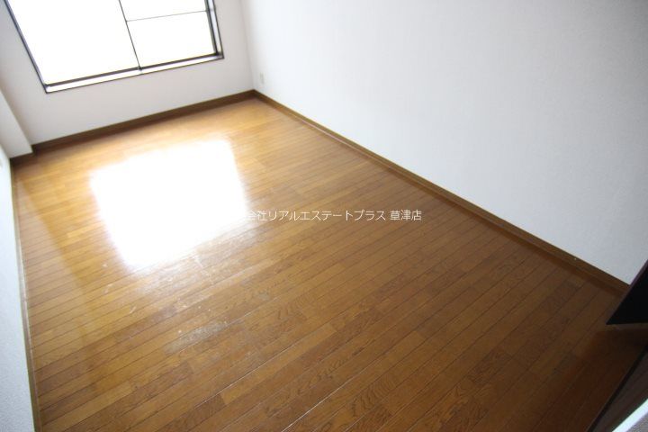 ハイツ玉川7の居間