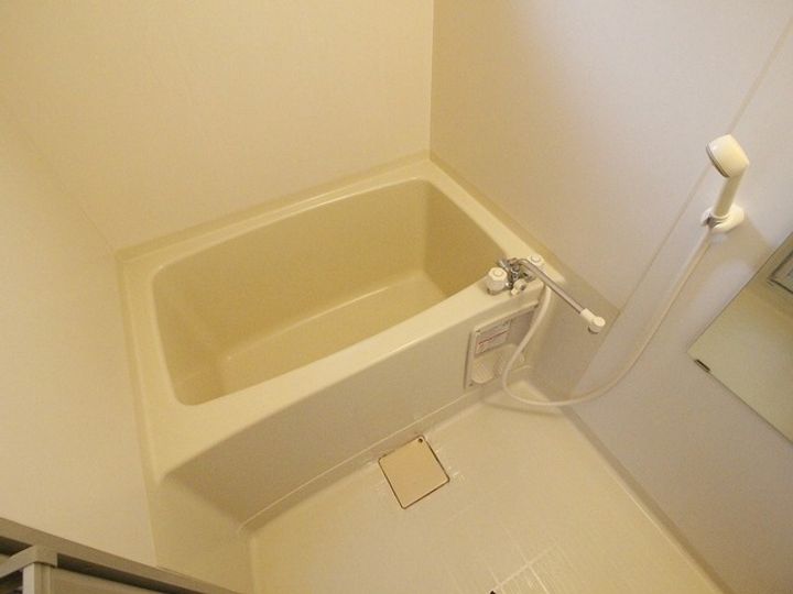 ガーデンハイツB棟の風呂