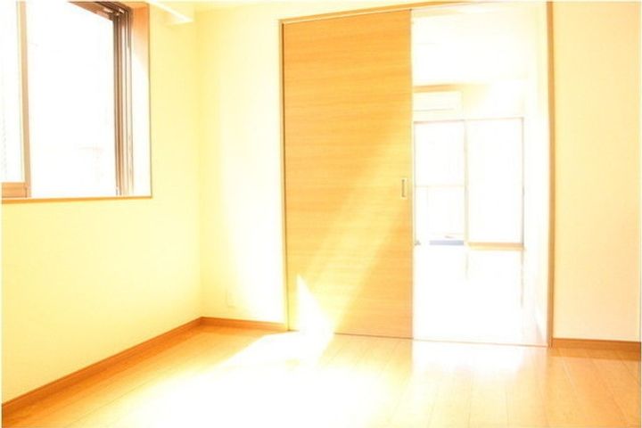 東京都中野区上高田1(マンション)の賃貸物件の居間