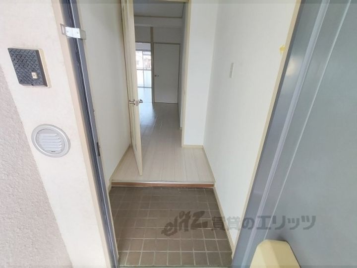 シティコープ新大宮の玄関