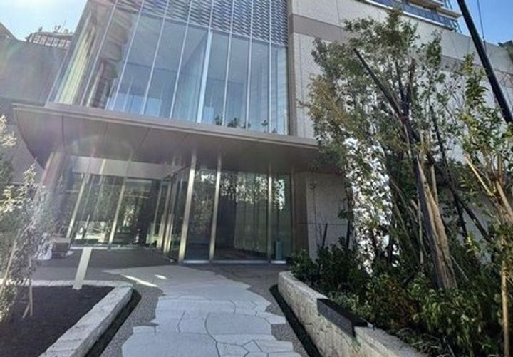 東京都新宿区西新宿5(マンション)の賃貸物件の地図