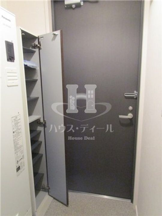 東京都北区十条仲原1(マンション)の賃貸物件の玄関