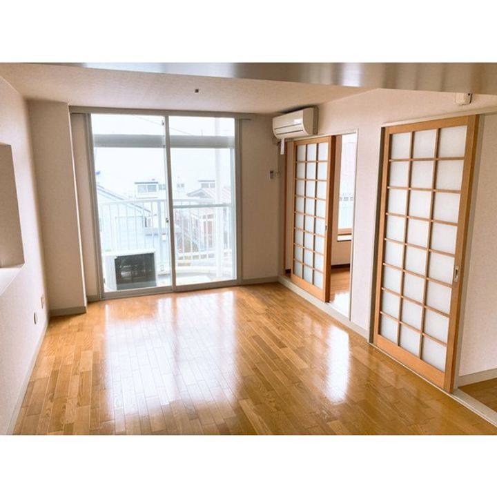 ブランシャトーの居間