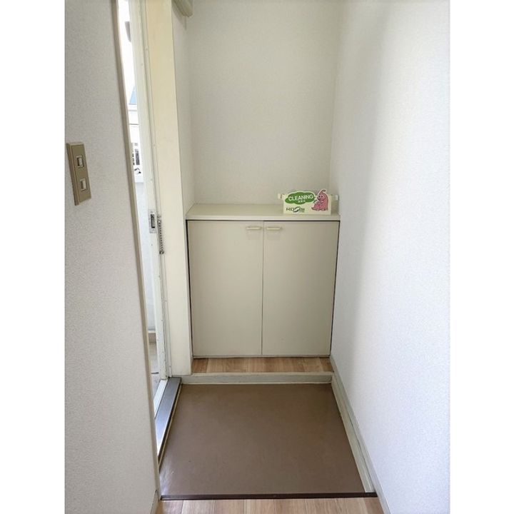 コーポゆうの玄関