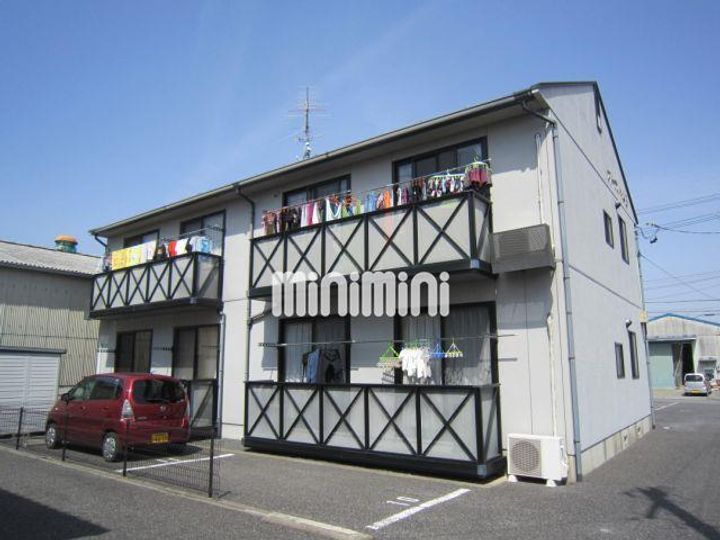 フリーデンハイム Bの外観