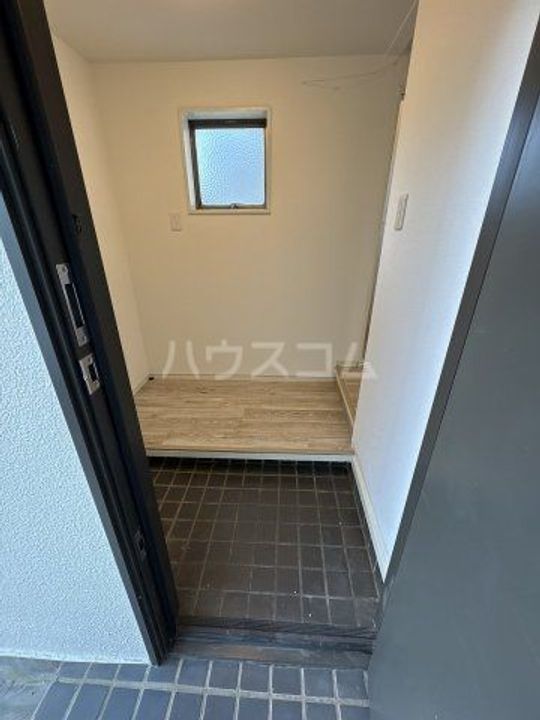 千葉県佐倉市上座(一戸建)の賃貸物件の玄関