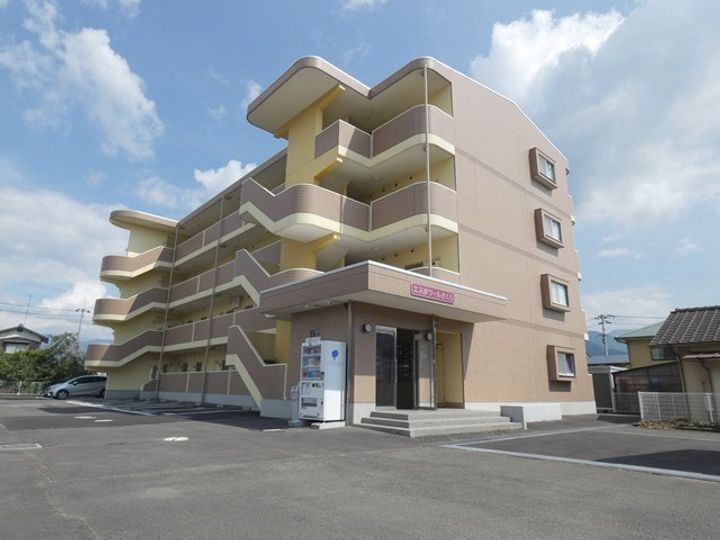 エスポワールさくらの外観