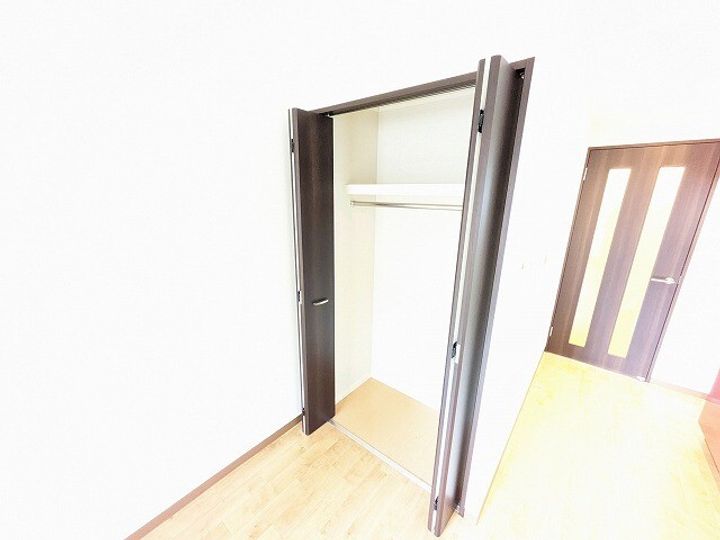 エクセレント上新18の内装