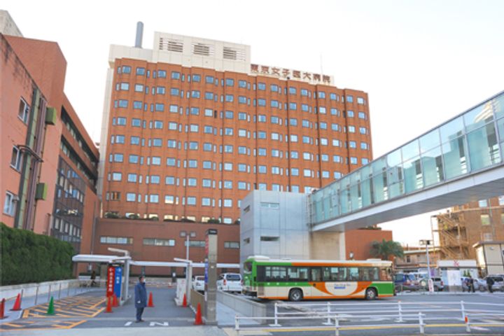 コスモリード新宿余丁町の周辺