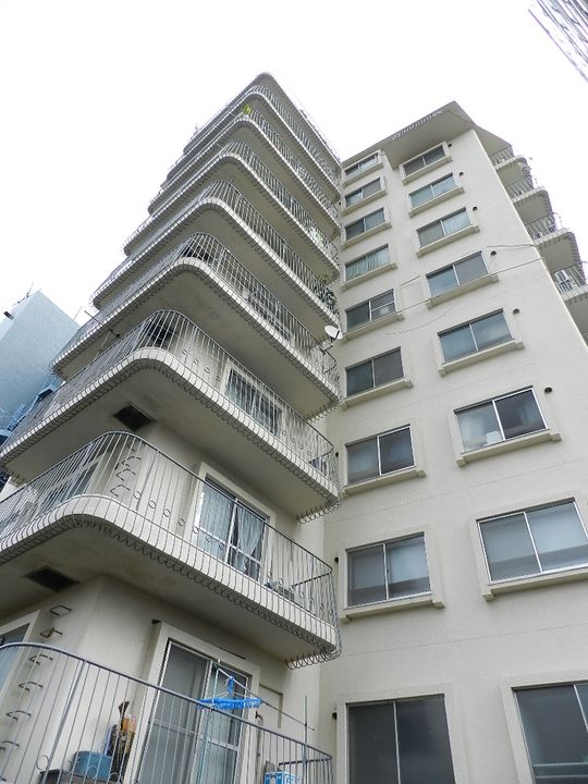 妙義坂マンションの外観