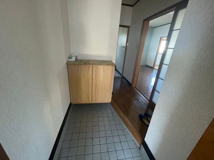 アイホームの玄関