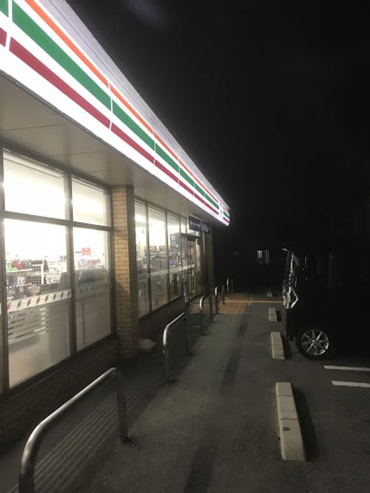 プリマベーラの周辺