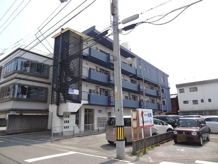 高知県高知市上町1(アパート)の賃貸物件の外観