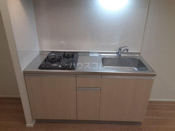 埼玉県越谷市瓦曽根1(アパート)の賃貸物件のキッチン