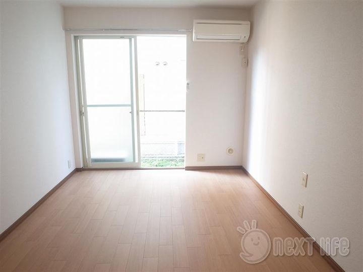 パル・ハイム相模大野の居間