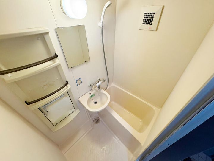 ウエストヒルズ野田 D棟の風呂