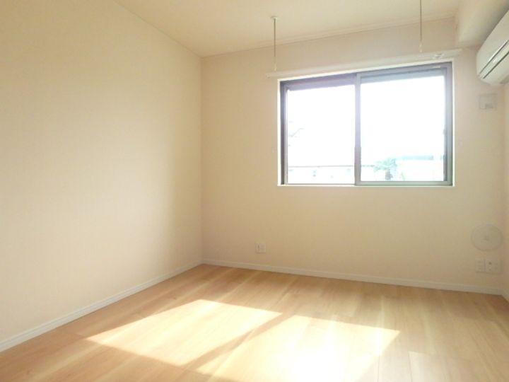 PLAISIR柴又の内装