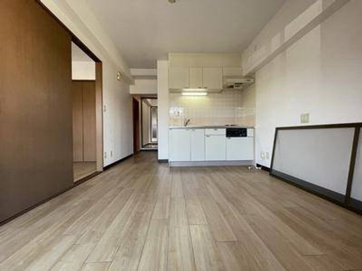 サンナイトAの居間