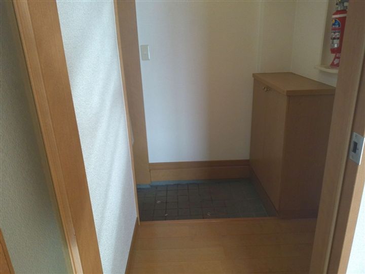 Pigeon(ピジョン)の玄関