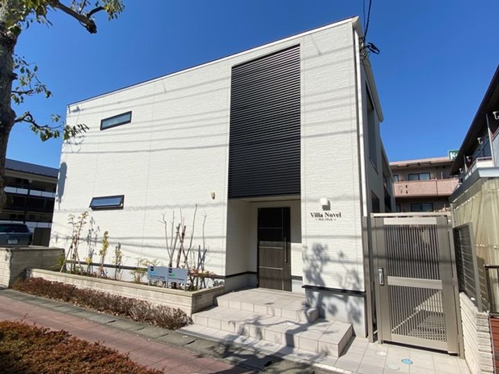 ヴィラ ノヴェルの外観