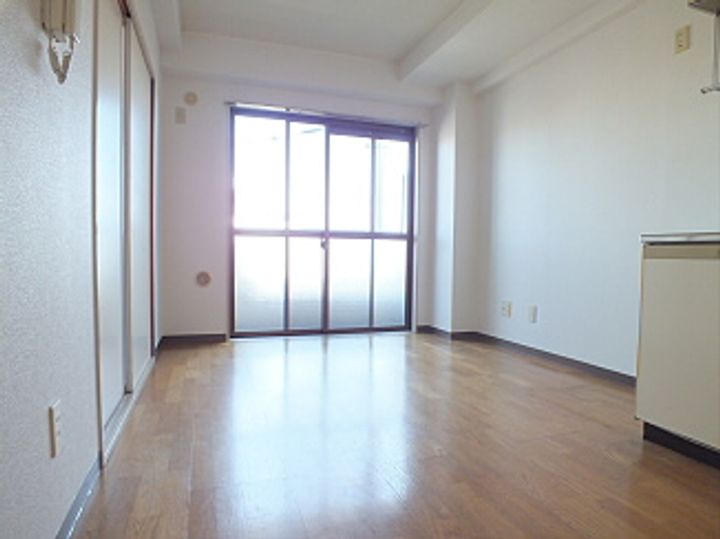 東京都調布市飛田給1(マンション)の賃貸物件の居間