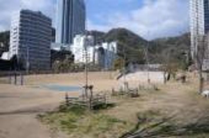 プレサンス新神戸の周辺