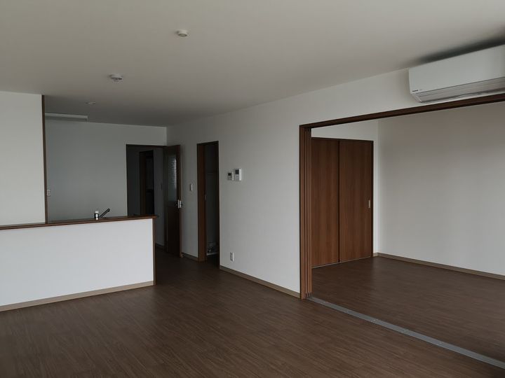 ベイフロントマンションの居間