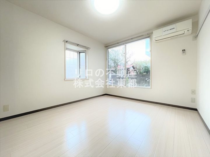 神奈川県川崎市多摩区堰3(アパート)の賃貸物件の居間