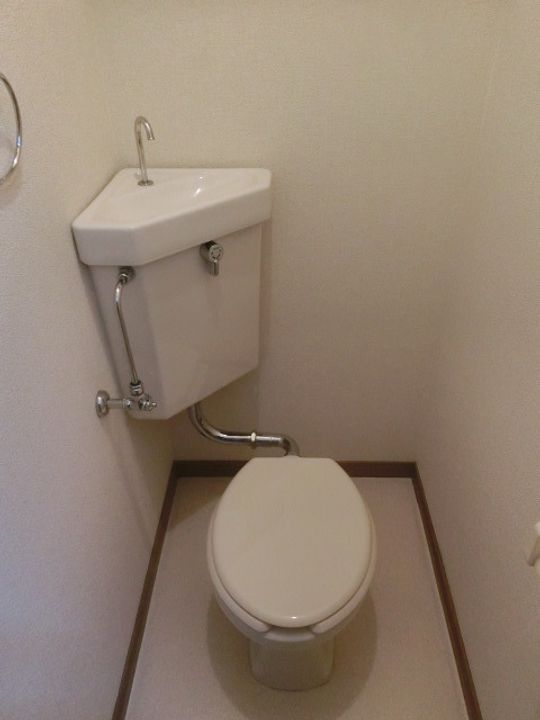 メゾンスワロ一の内装