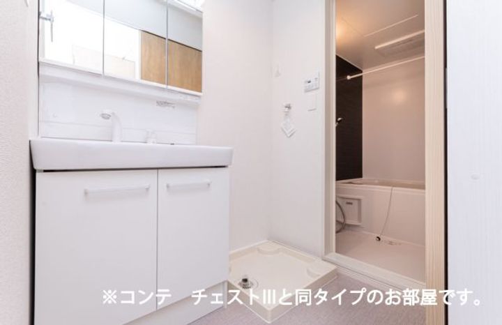 CARNABY(カーナビー)の内装